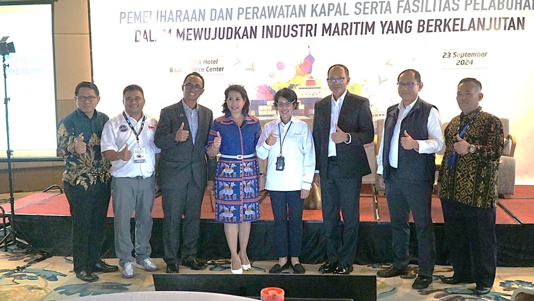 Peserta seminarr industri maritim