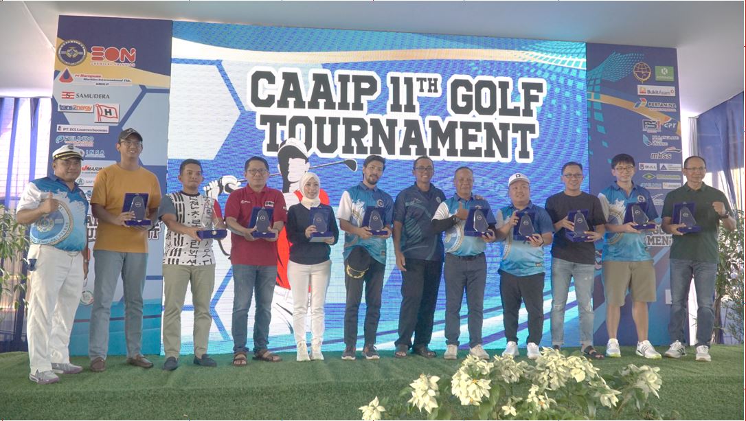 Golf dan seminar industri maritim